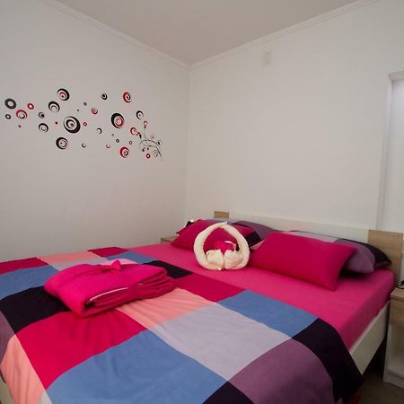 Apartment Krista Tinjan Экстерьер фото